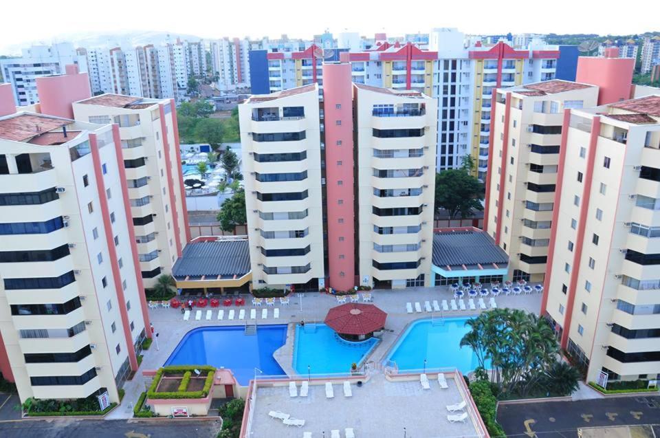Caldas Novas - Flat Parque Das Aguas Quentes - As Piscinas Mais Quentes De Caldas!! Buitenkant foto